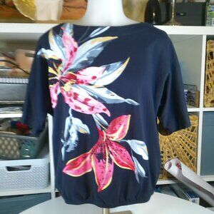 Chico's Top Blue Pink/Red Floral Scoop Neck Bracelet Sleeves Size 1 (M)